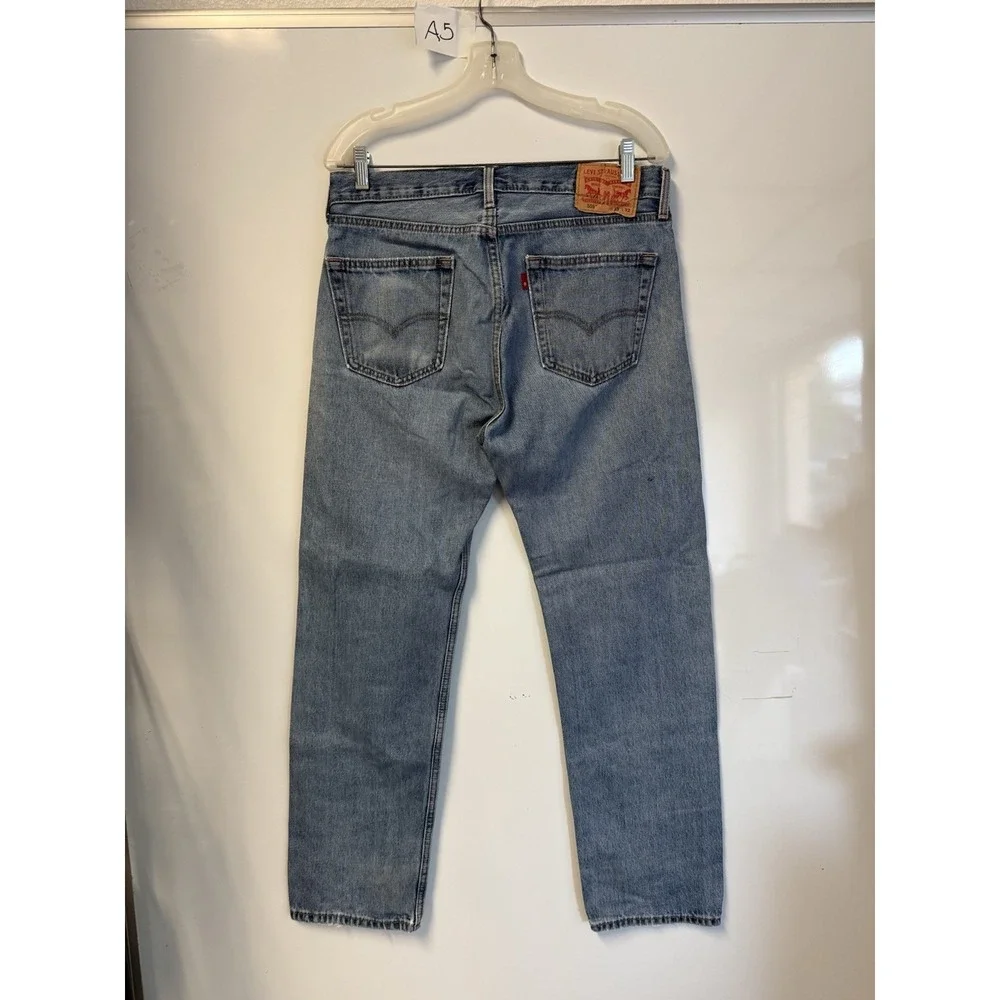 Levis 505 Regular Fit Straight Leg Jeans Light Wash Blue Mens 33x32 Distressed